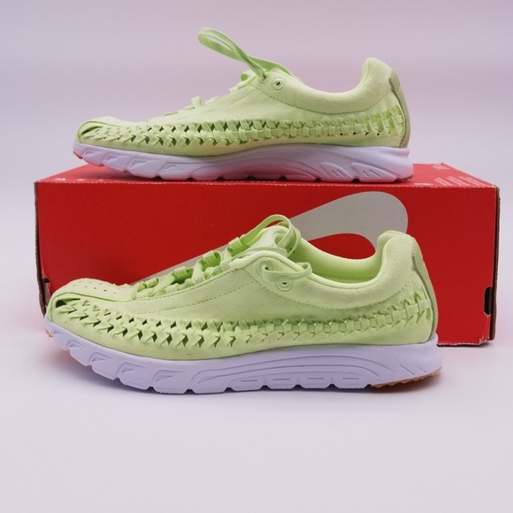 Nike Shoes - Nike Womens Mayfly Woven Light QS 919749 301 New